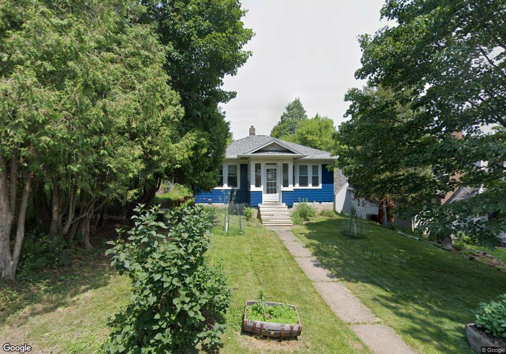 1128 Chester Park Dr, Duluth, MN 55812 - photo 1