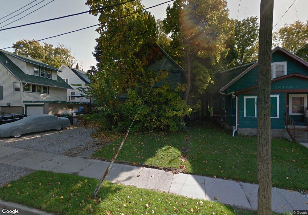 530 Christiancy St, Lansing, MI 48910 - photo 1