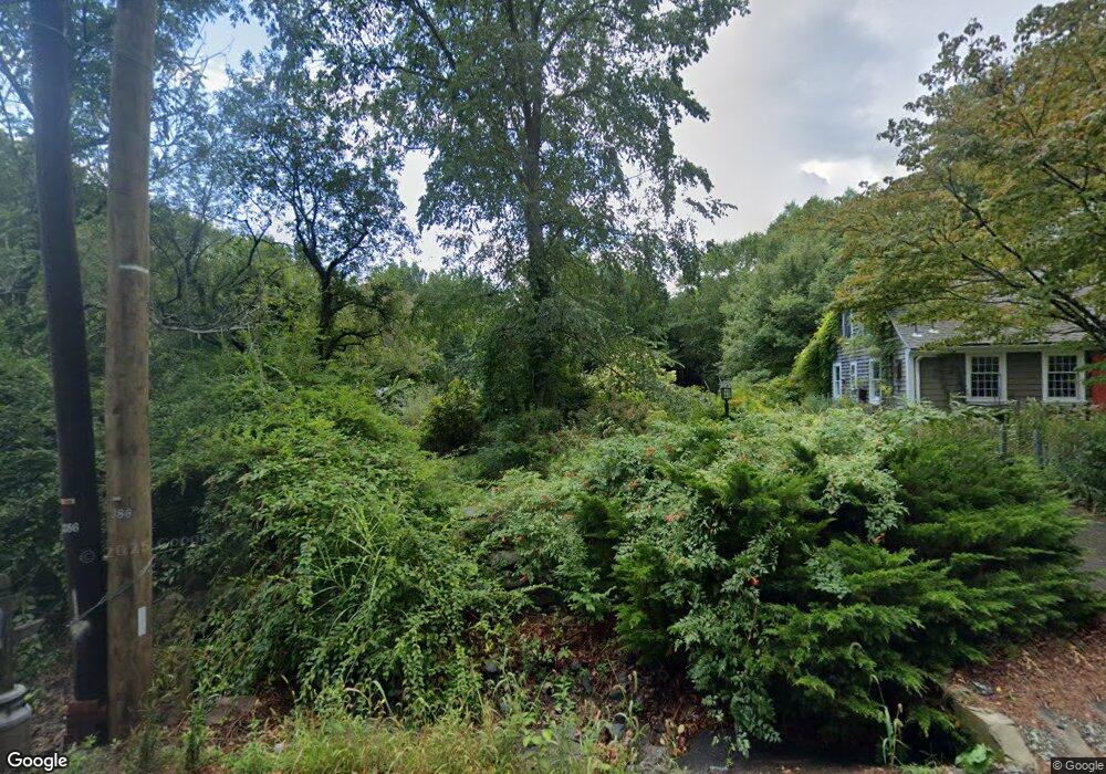 418 Fairview Ave, Rehoboth, MA 02769 - photo 1