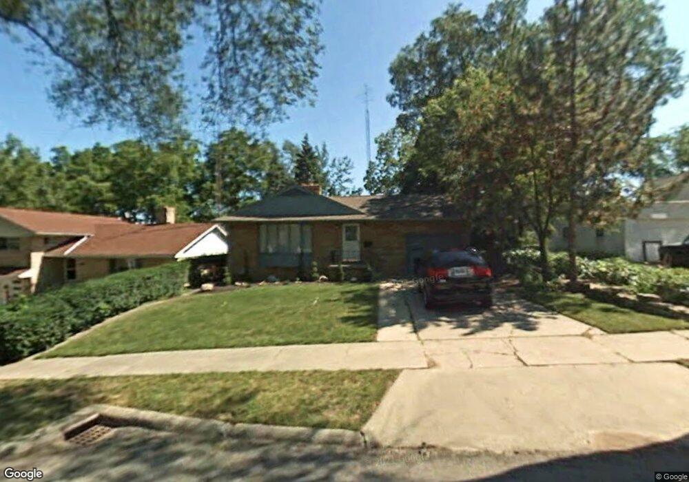 321 Cloverdale Place, Flint, MI 48503 - photo 1