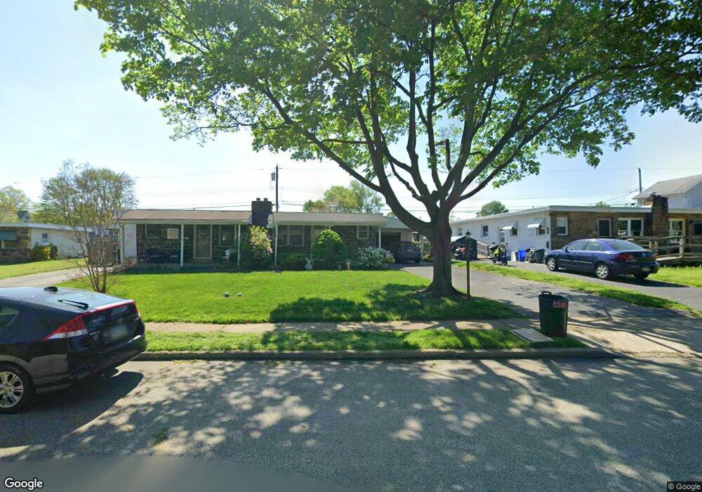 1349 Hillcrest Rd, Conshohocken, PA 19428 - photo 1