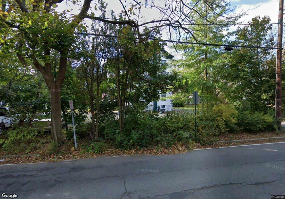 96 N Main St unit 4, Cranbury, NJ 08512 - photo 1