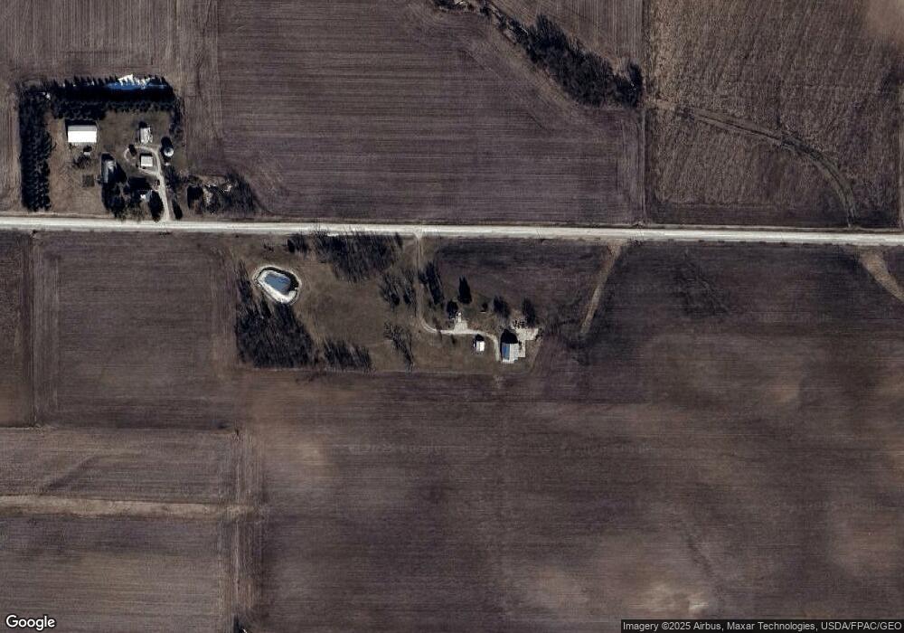 4122 Fee Rd, Center Point, IA 52213 - photo 1