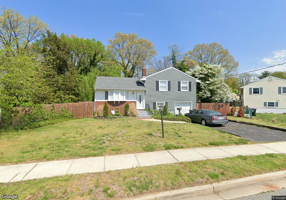 725 Rancocas Ave, Riverside, NJ 08075 - photo 1