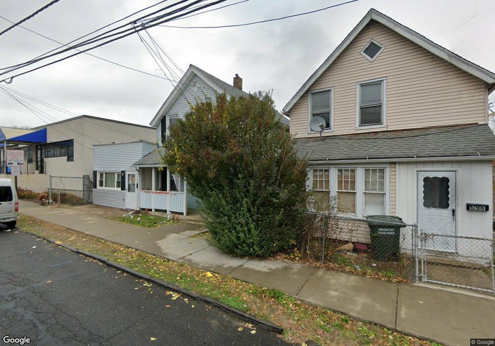 698 Lindley St unit 700, Bridgeport, CT 06606 - photo 1