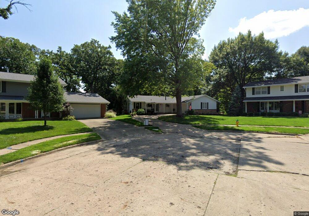 2901 37th St, Des Moines, IA 50310 - photo 1