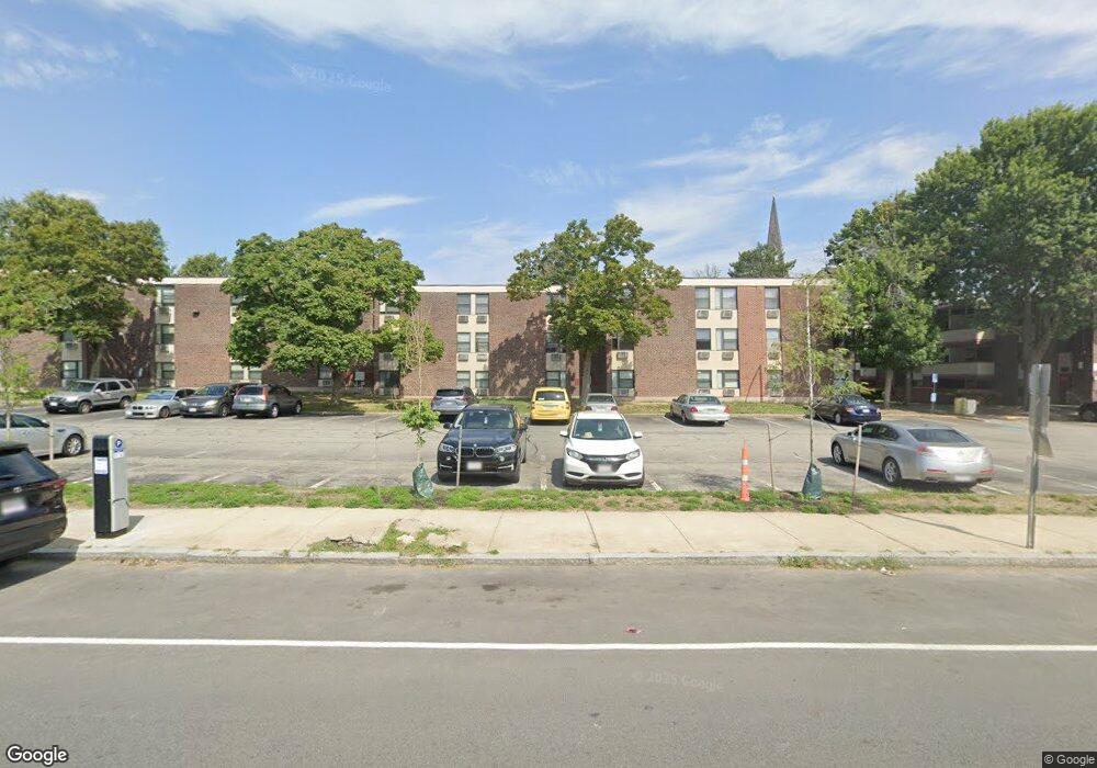 105 Lowell St unit 1A, Lawrence, MA 01840 - photo 1