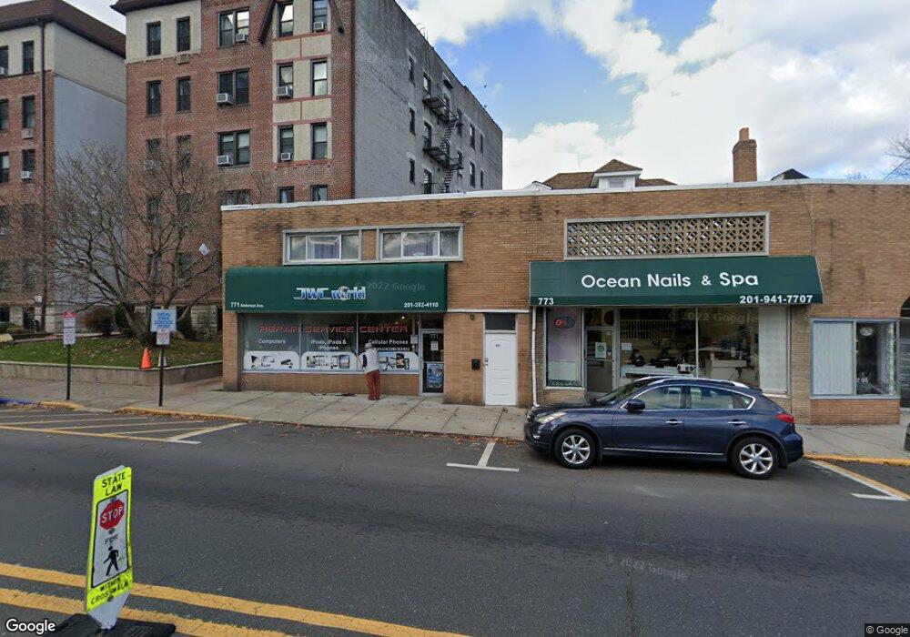 771 Anderson Ave, Cliffside Park, NJ 07010 - photo 1