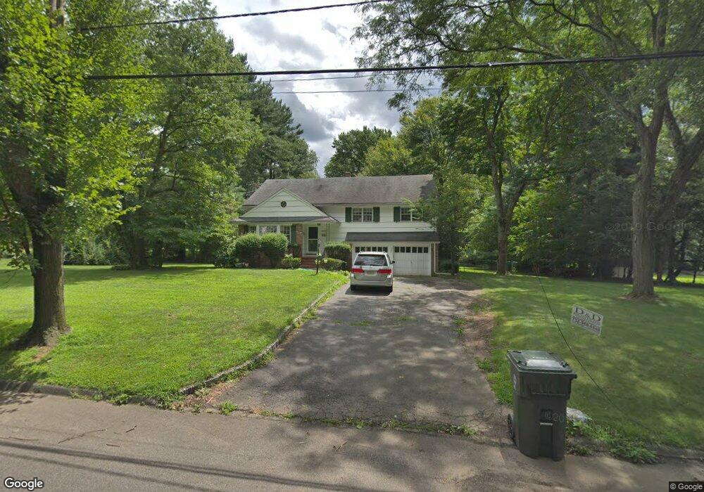 1958 Inverness Dr, Scotch Plains, NJ 07076 - photo 1