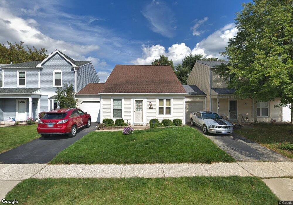 1030 Perry Dr, Algonquin, IL 60102 - photo 1