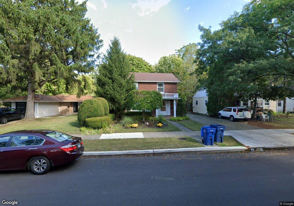 607 Judge Ave, Waukegan, IL 60085 - photo 1