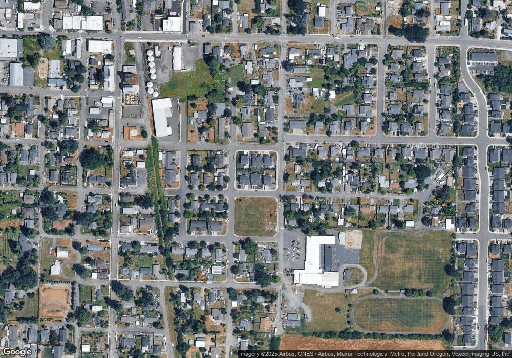 333 S 3rd St, Carlton, OR 97111 - photo 1