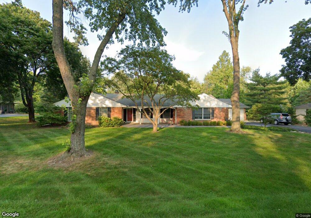 4477 Tarry Ln, Bloomfield Hills, MI 48304 - photo 1