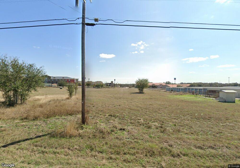 2927 Highway 59 E, Beeville, TX 78102 - photo 1