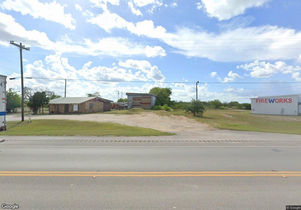 2917 Highway 59 E, Beeville, TX 78102 - photo 1