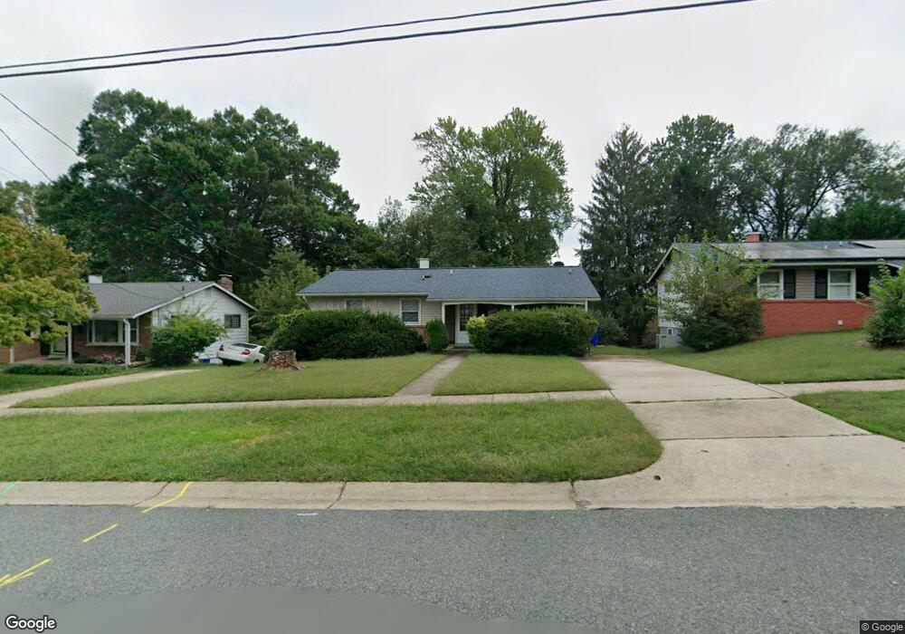 13527 Vandalia Dr, Rockville, MD 20853 - photo 1