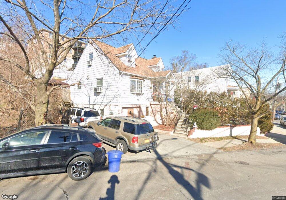 157 Forman St unit 1, Yonkers, NY 10703 - photo 1