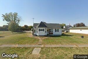 506 Buchanan St SW, Cascade, IA 52033