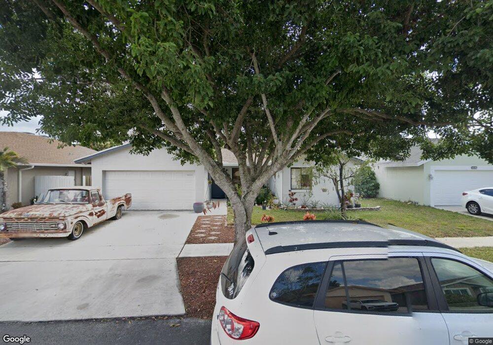 10140 SW 15th Place, Davie, FL 33324 - photo 1