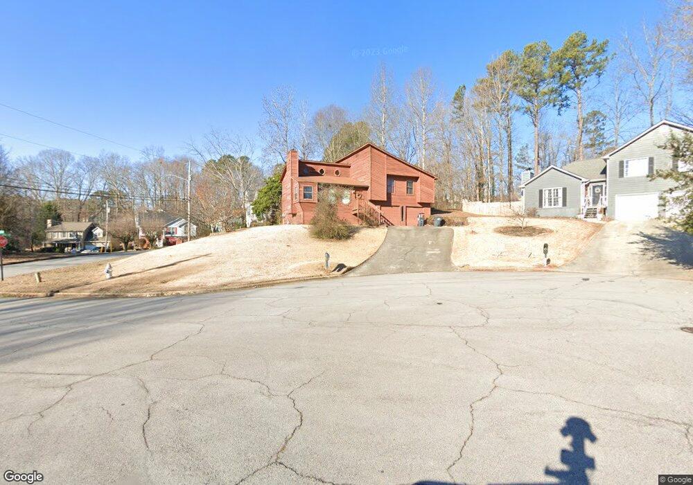 1070 Winslow Ct, Buford, GA 30518 - photo 1