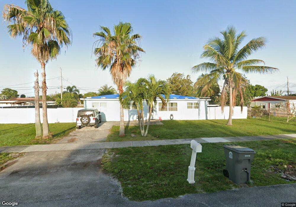 1637 Woodland Ave, West Palm Beach, FL 33415 - photo 1