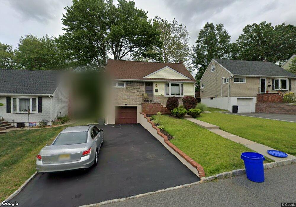 55 Phyllis Rd, West Orange, NJ 07052 - photo 1