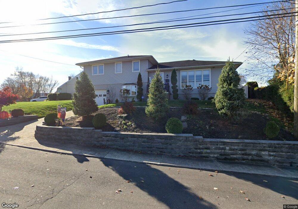 10 Lawrence St, Nanticoke, PA 18634 - photo 1