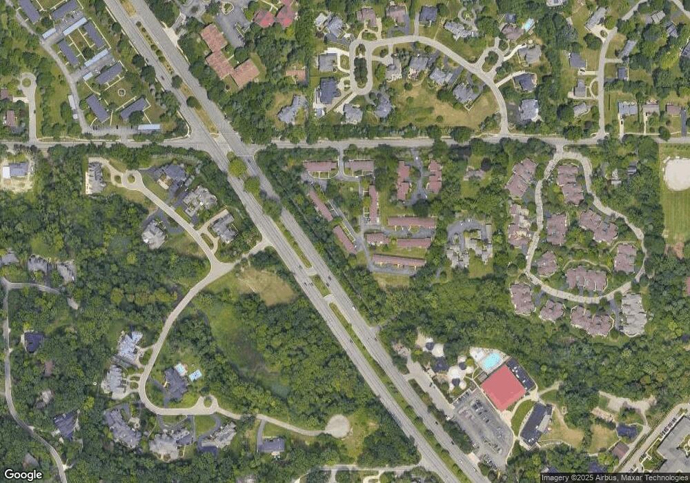 140 E Hickory Grove Rd unit A, 4, Bloomfield Hills, MI 48304 - photo 1