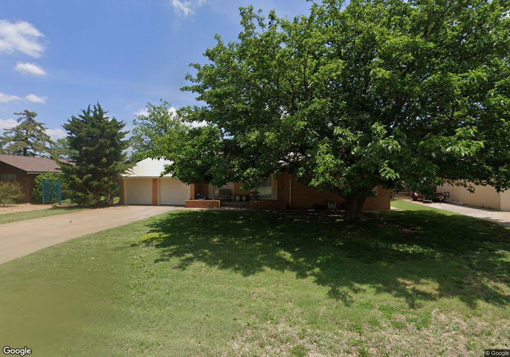 1206 Wayland St, Plainview, TX 79072 - photo 1