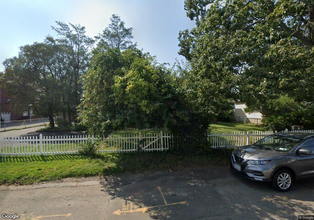 48 Dora St unit 4, Stamford, CT 06902 - photo 1