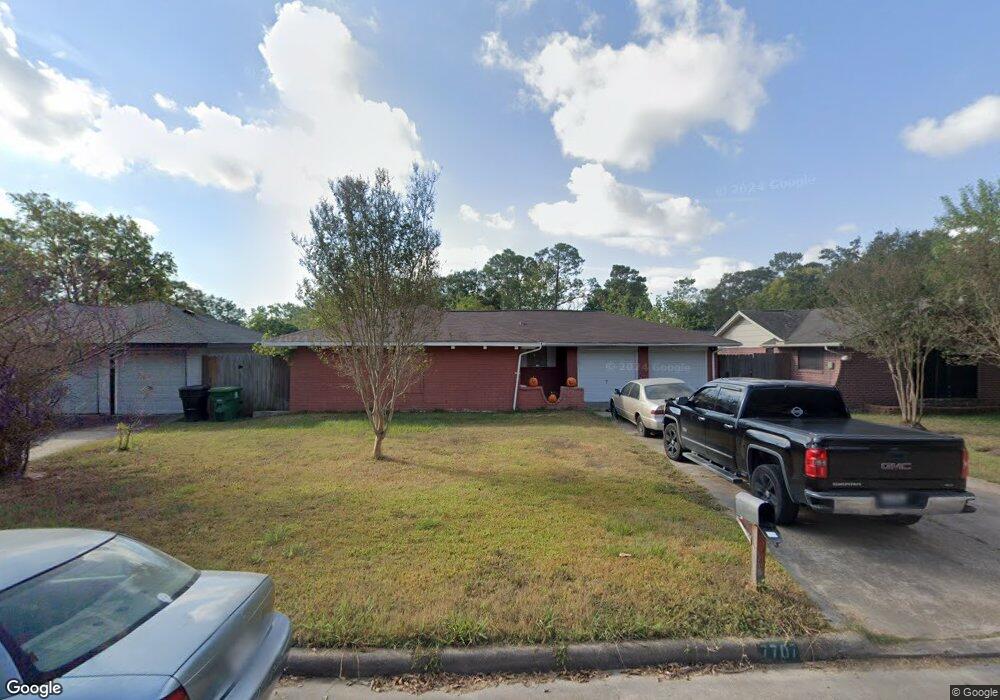 7707 Kellwood Dr, Houston, TX 77040 - photo 1