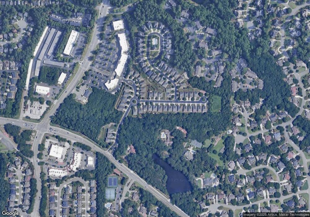 821 Autry Oak Ct, Alpharetta, GA 30022 - photo 1