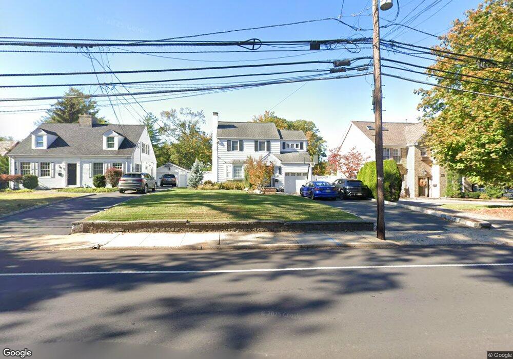 331 Grove Ave, Metuchen, NJ 08840 - photo 1