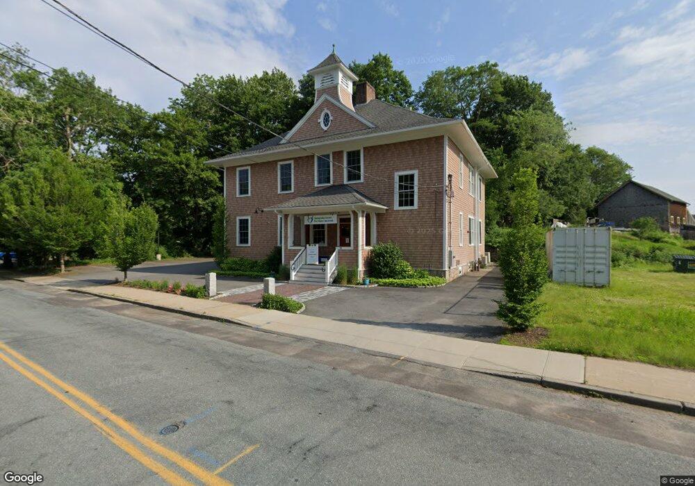 22 Kersey Rd, South Kingstown, RI 02879 - photo 1