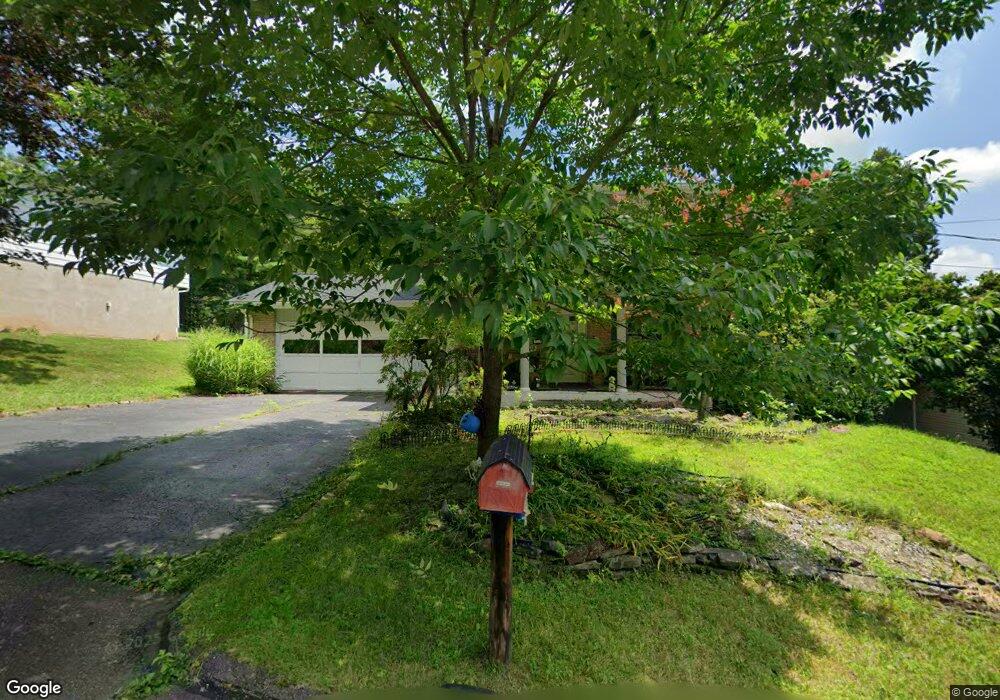 609 Country Club Dr, Bloomsburg, PA 17815 - photo 1