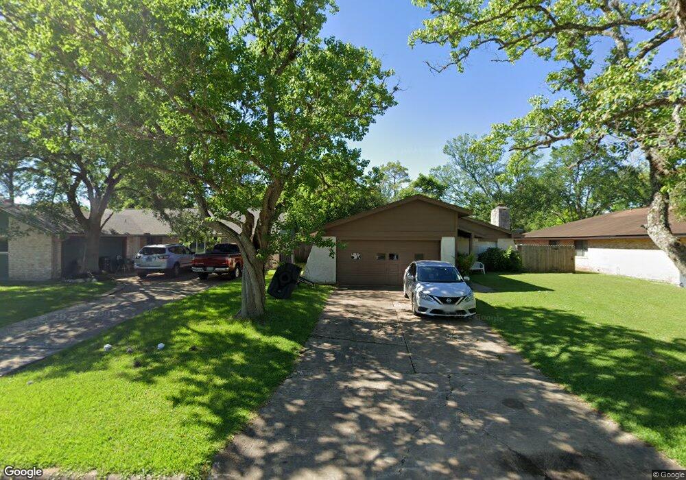 4427 Ravine Dr, Friendswood, TX 77546 - photo 1