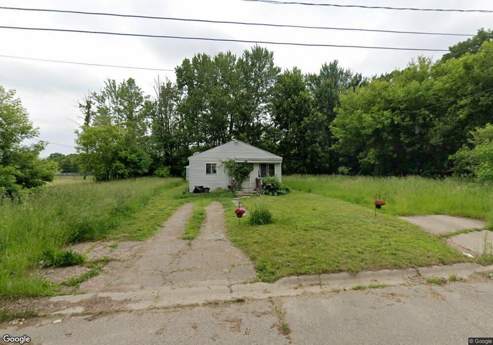 1444 W Downey Ave, Flint, MI 48505 - photo 1