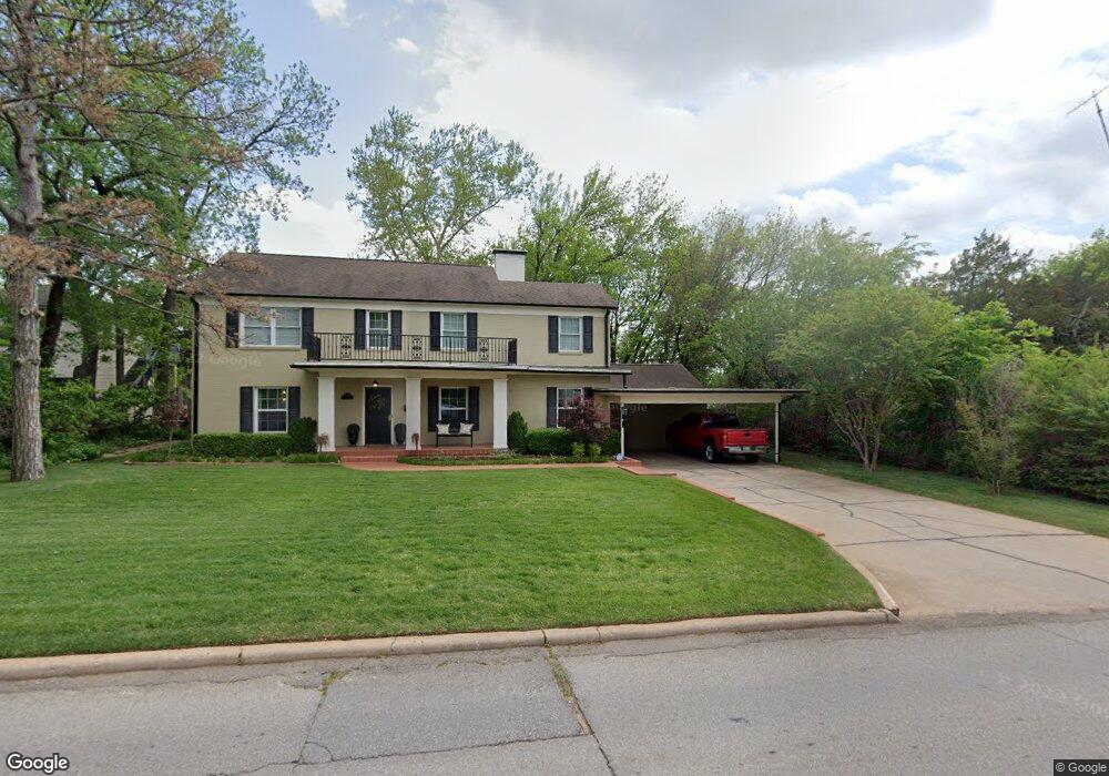 1104 W Elk Ave, Duncan, OK 73533 - photo 1