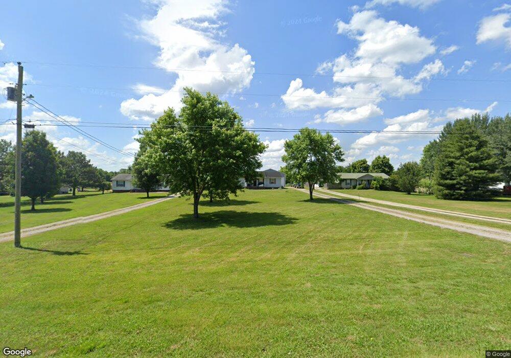 1575 Powell Ln, Lewisburg, TN 37091 - photo 1