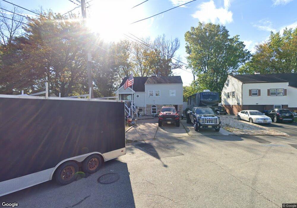 251 Arlington Dr, Fords, NJ 08863 - photo 1