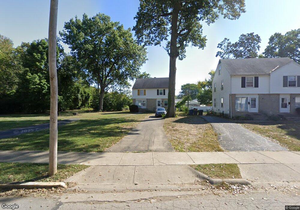 392 Beechtree Rd unit 394, Columbus, OH 43213 - photo 1