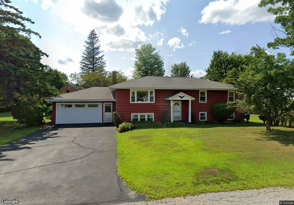 37 Androscoggin St, Gorham, NH 03581 - photo 1