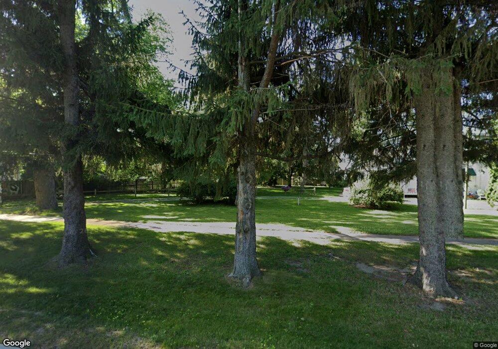 2326 W 45th St, Davenport, IA 52806 - photo 1