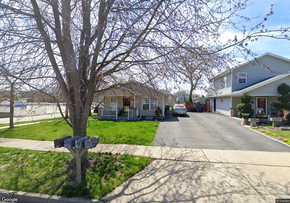 1617 11th Ct, Waukegan, IL 60085 - photo 1