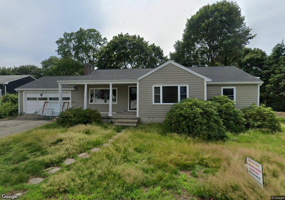 23 Crowdis St, Salem, MA 01970 - photo 1