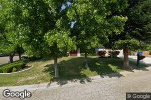 670 Royal Oak Ct, Redding, CA 96001
