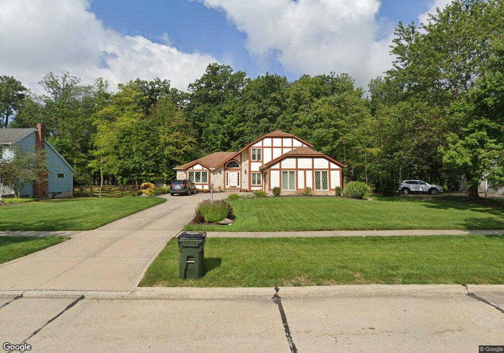 11360 Villa Grande Dr, North Royalton, OH 44133 - photo 1