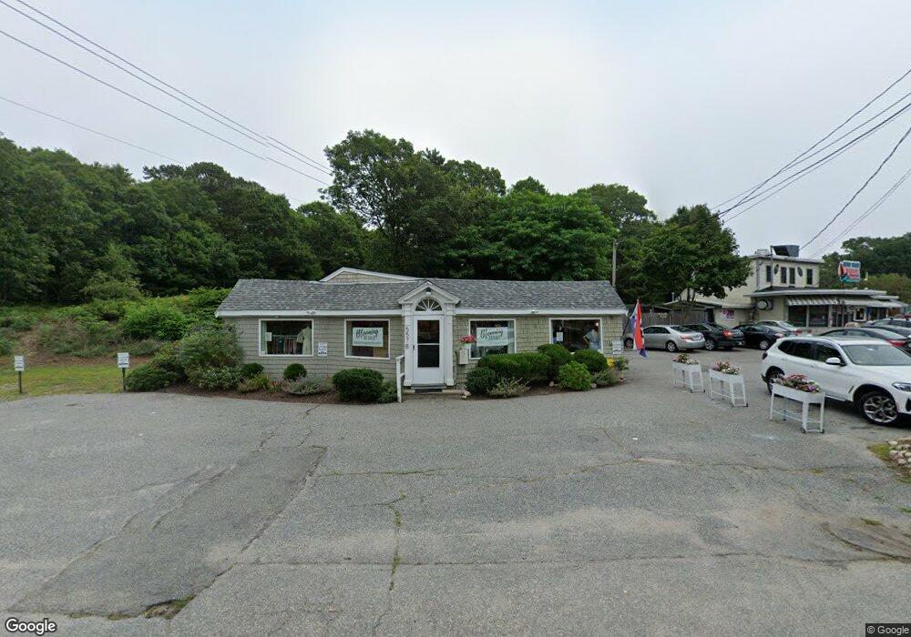 563 N Falmouth Hwy, Falmouth, MA 02556 - photo 1
