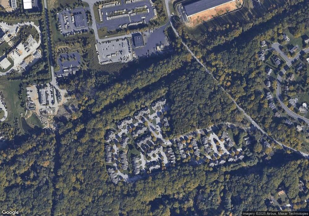 12 May Apple Dr unit 20, Downingtown, PA 19335 - photo 1