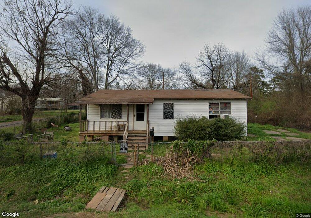 325 Lowland St, Vivian, LA 71082 - photo 1